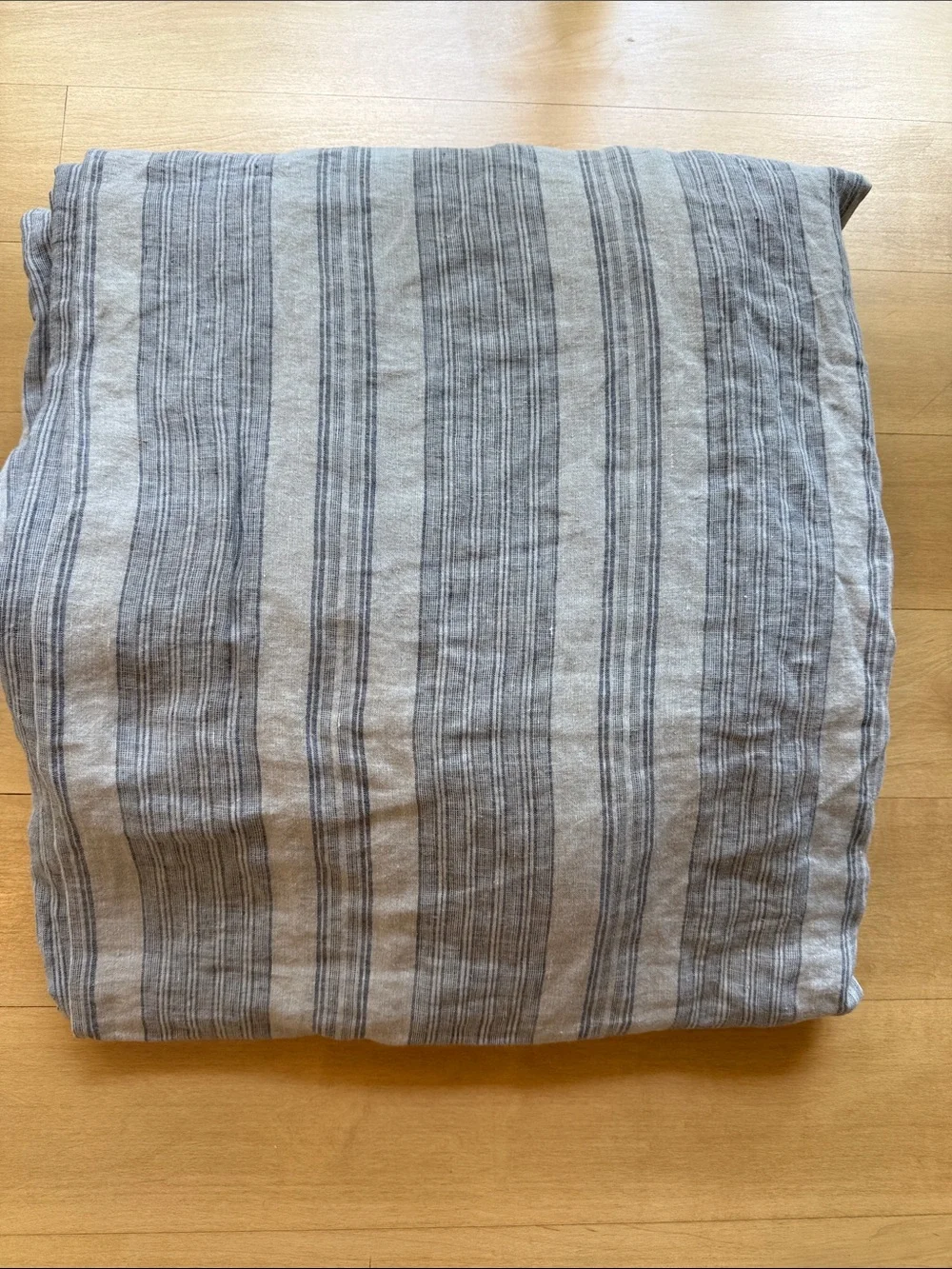 Amity Home “Noah” King size reversible cotton linen duvet cover with 2 shams